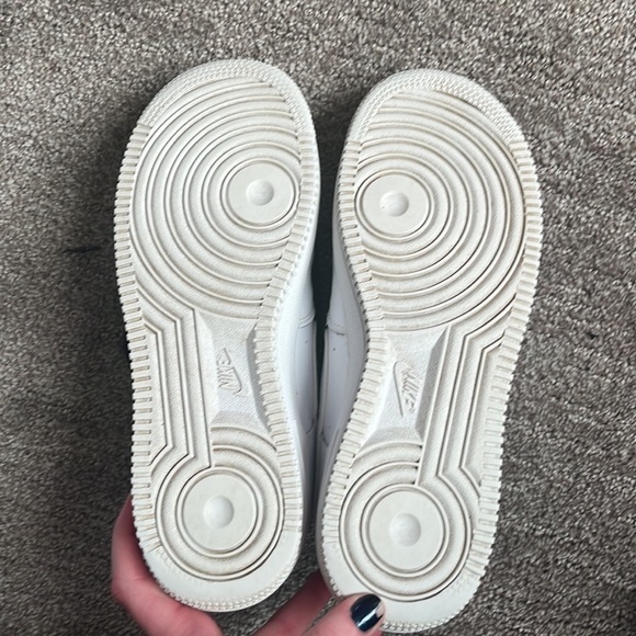 White and black airforces - Picture 4 of 5